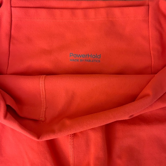 fabletics size m power hold biker shorts - Picture 3 of 3